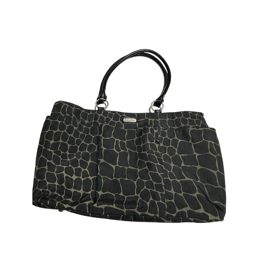 Baggallini Shoulder Bag Tote Medium Size Giraffe Print Pockets Travel Work